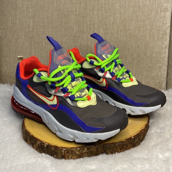 Nike AIR MAX 270 REACT - Picture 4 of 8